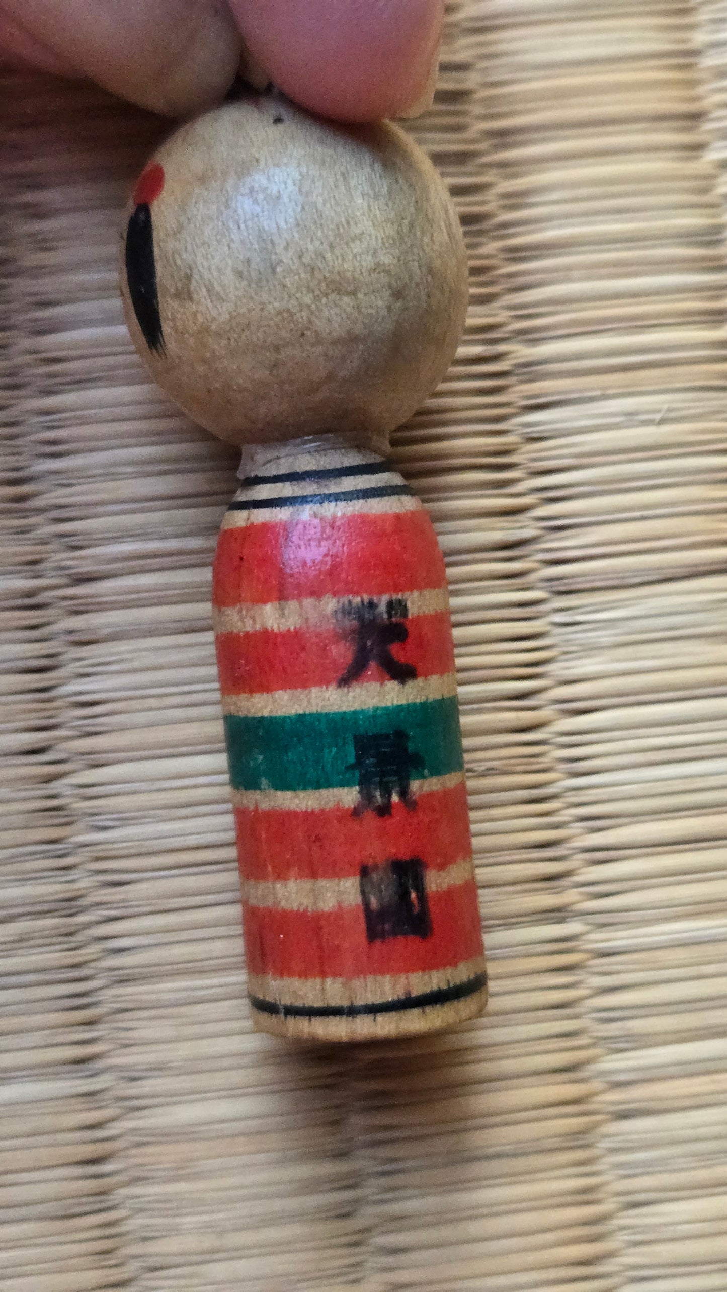 🔑 Porte-clés kokeshi miniature, souvenir d'Ōwani (Aomori) — vintage