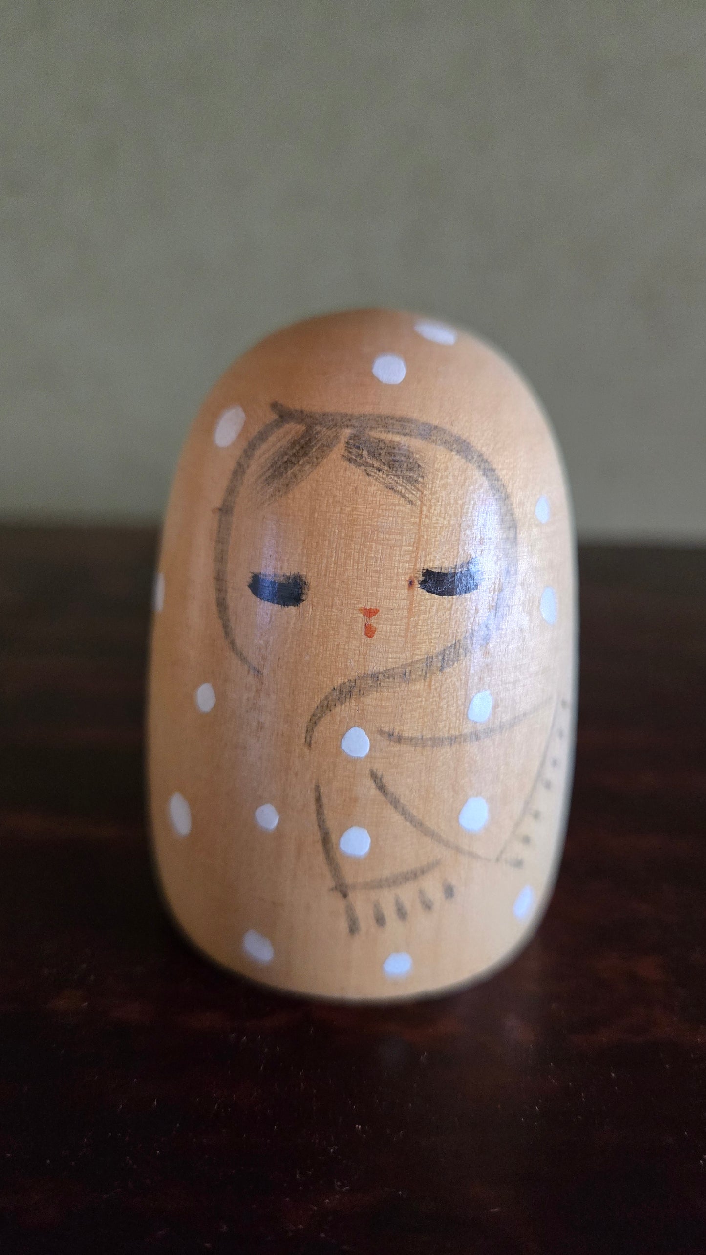 Lot 4 kokeshi boule 四季 — Les Quatre Saisons 🌸🌺🍂❄️ — série complète, style Sosaku, 7 cm