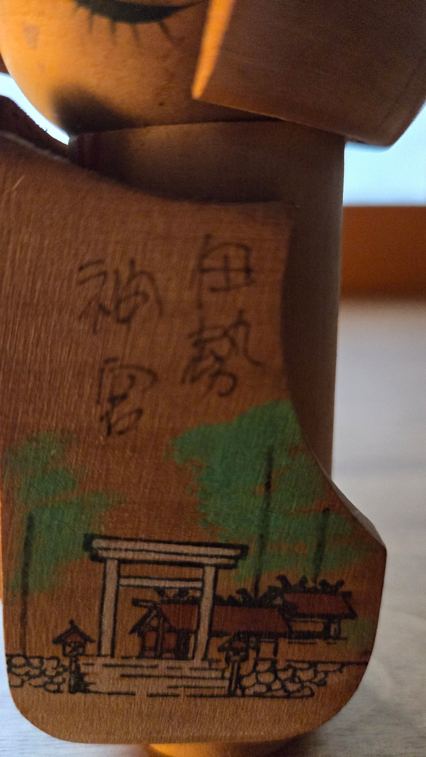 🪆 Kokeshi souvenir — Ise Jingū & Futamigaura, préfecture de Mie