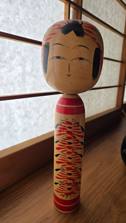 🎎 Kokeshi traditionnelle Togatta - 29 cm