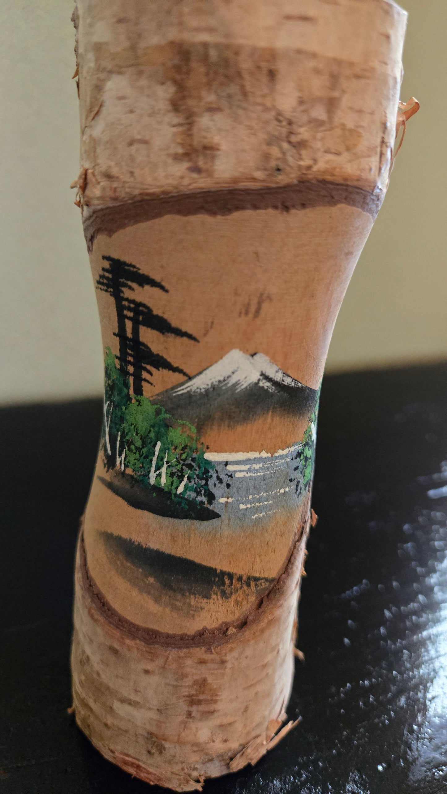 🎎 Kokeshi souvenir – Mont Fuji – Écorce de bouleau