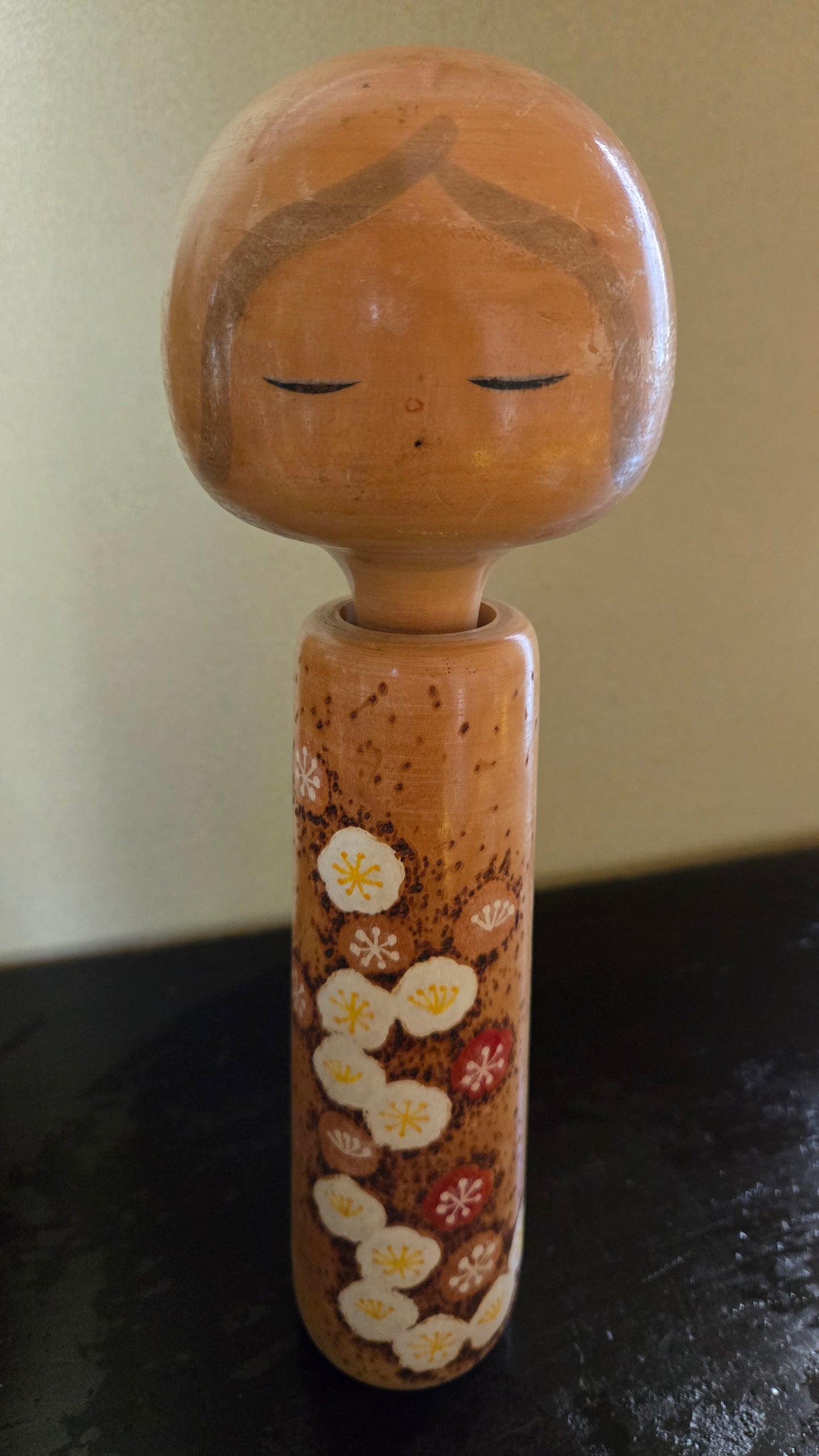 🎎 Kokeshi moderne Hakukō (白光) – Taishige (泰重) – Datée 25.10.1979