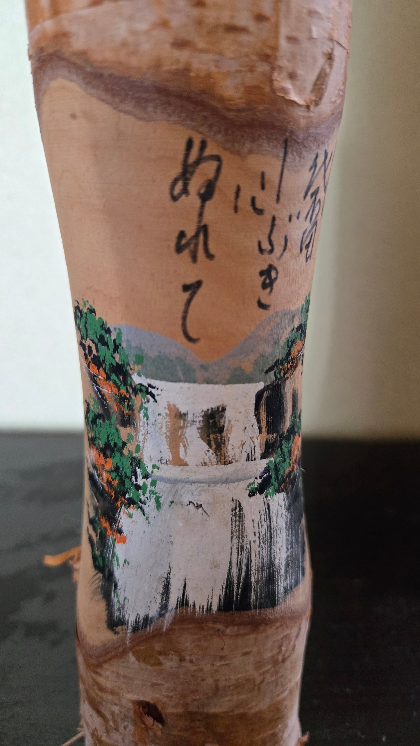 🎎 Kokeshi créative Marufuku (丸福) – Décor paysage et poésie – 30 cm