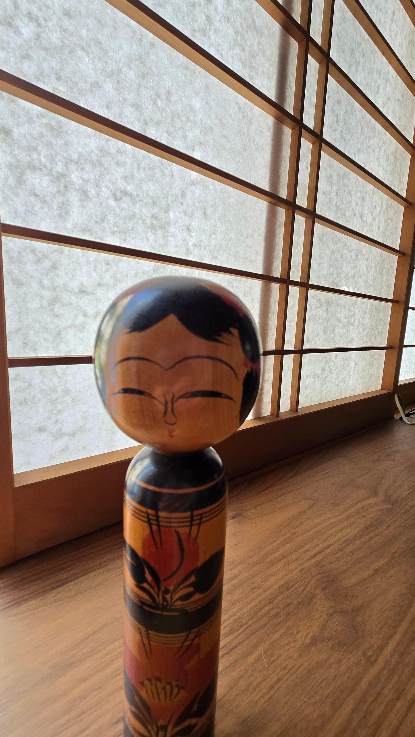 🎎 Kokeshi traditionnelle Naruko japonaise – poupée en bois peinte à la main – 24 cm 🌸
