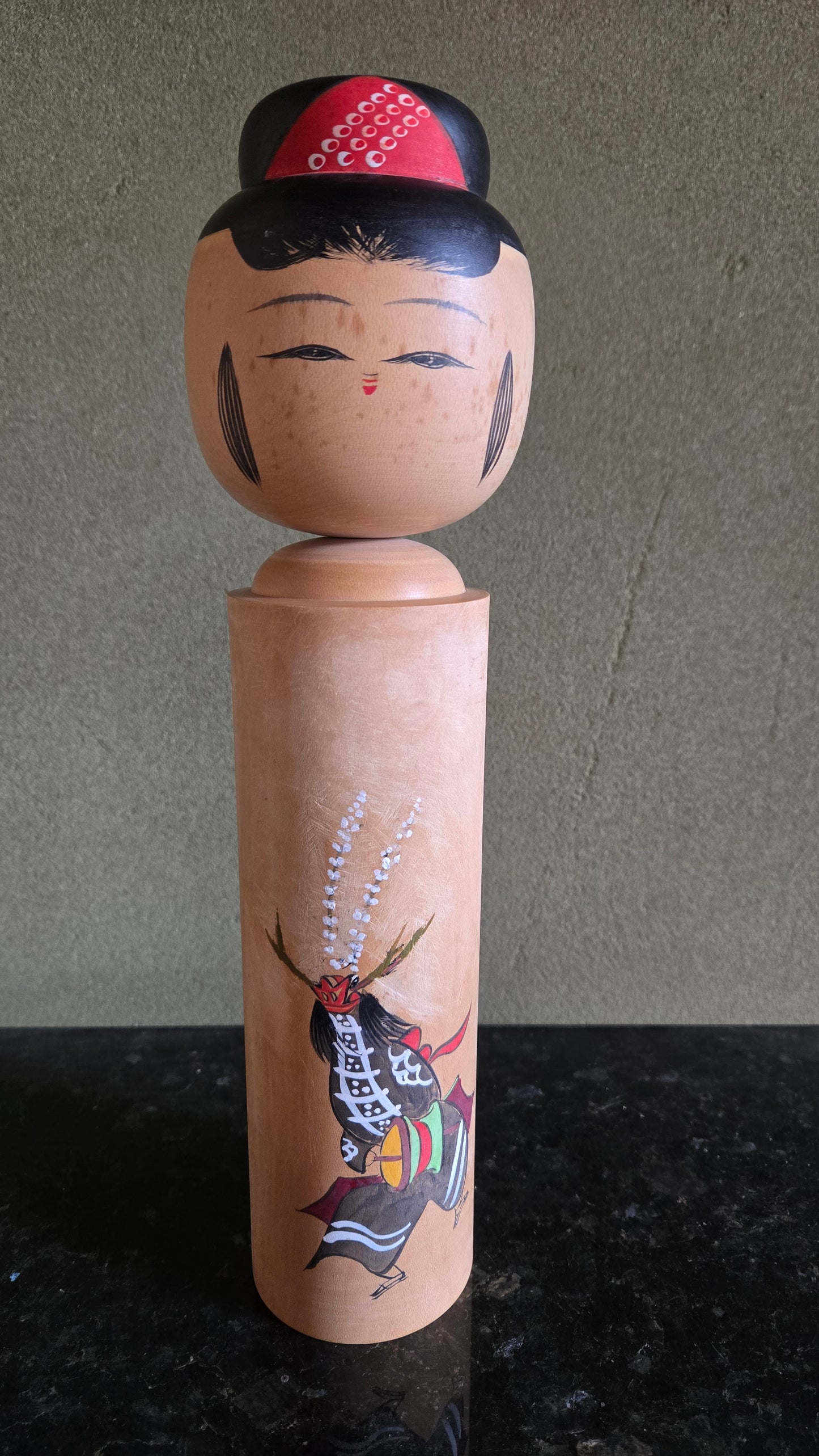 🪆 Kokeshi traditionnelle – Danse Oni Kenbai – École Sanjirō – Kitakami Iwate – Signée