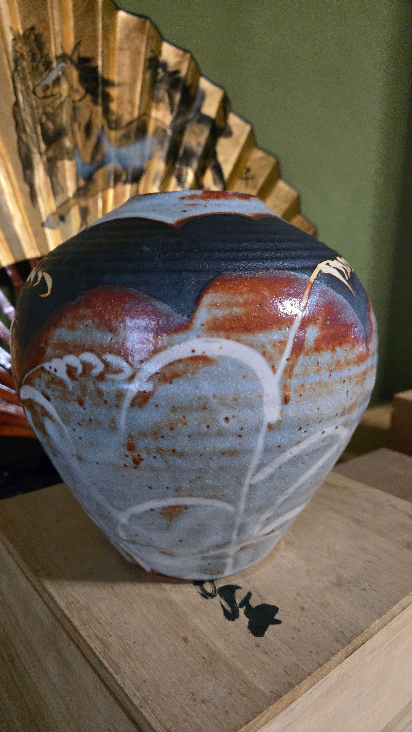 Vase Shigaraki-yaki 信楽焼 🏺 — glaçure bleu-gris & rouille