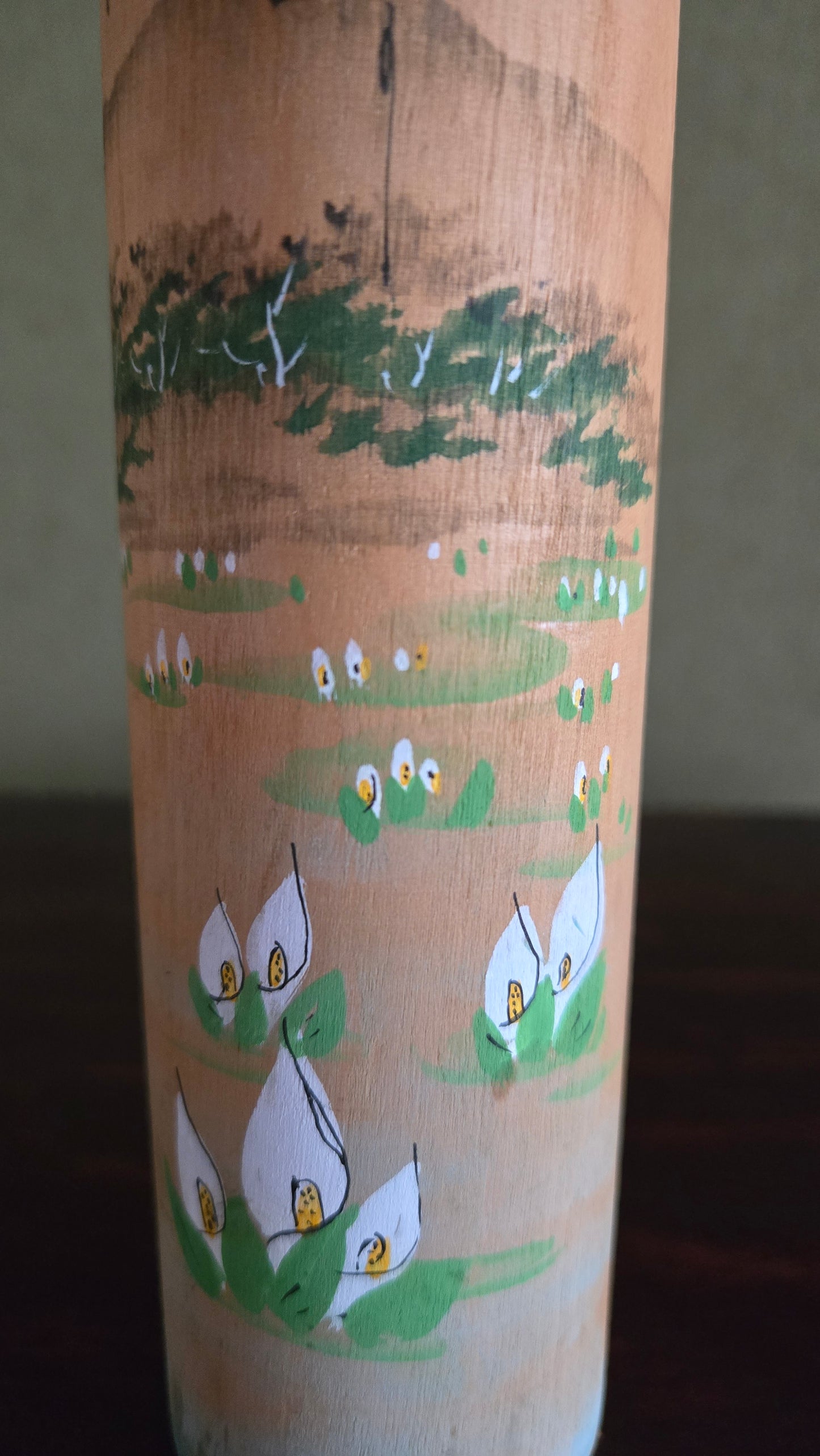 🌿 Kokeshi sōsaku au poème calligraphié — paysage aux arums