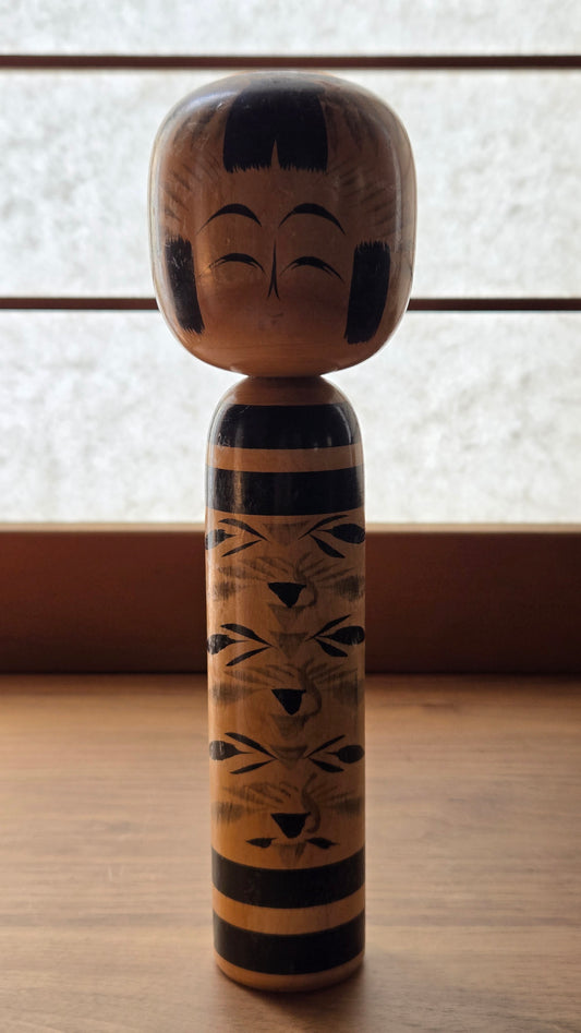 🪆 Kokeshi traditionnelle — école de Naruko — 24 cm — 1979