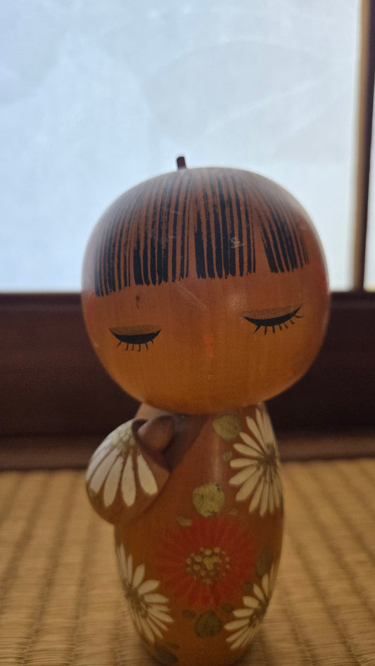 🎎 Kokeshi moderne 🎎 – Ryōka Aoki (青木 蓼華) - moyenne