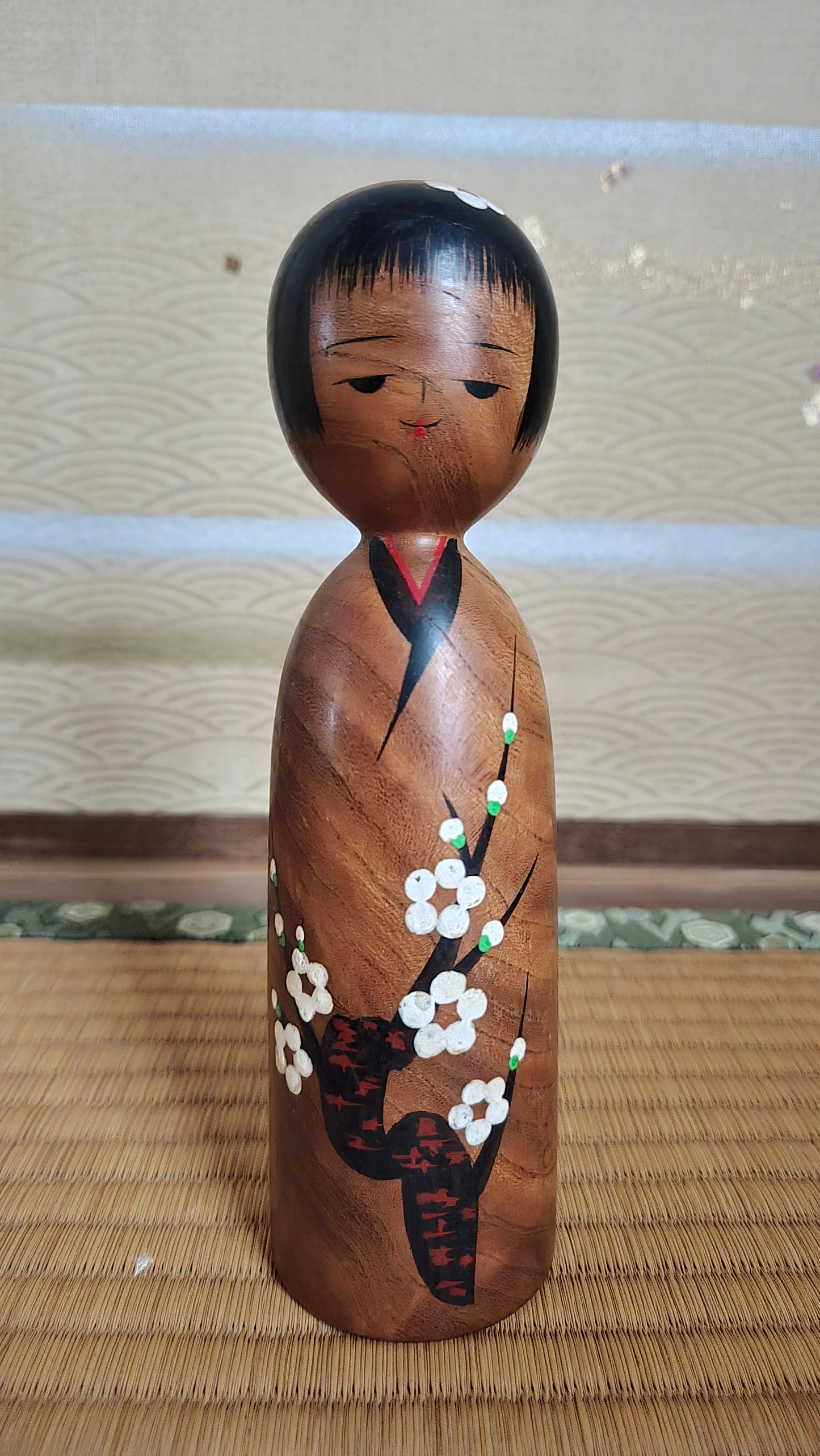 🎎 Kokeshi vintage signée, style sōsaku (bois naturel) — Japon