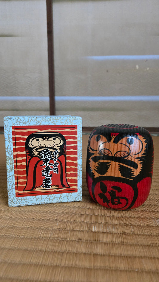 🎎 Daruma en bois flotté (Ryūboku Daruma) — Pièce artisanale japonaise