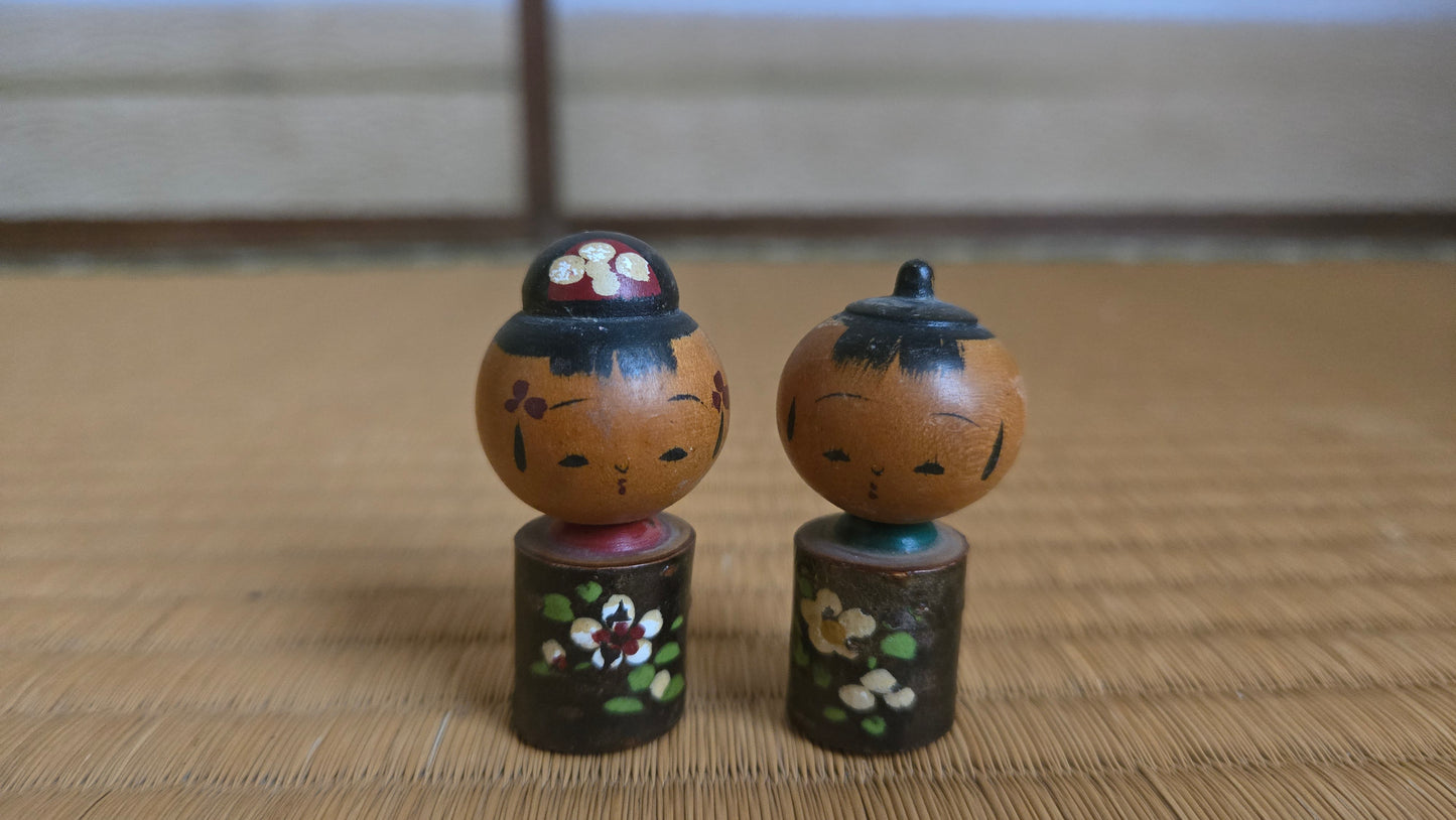 🎎 Couple de kokeshi bobblehead