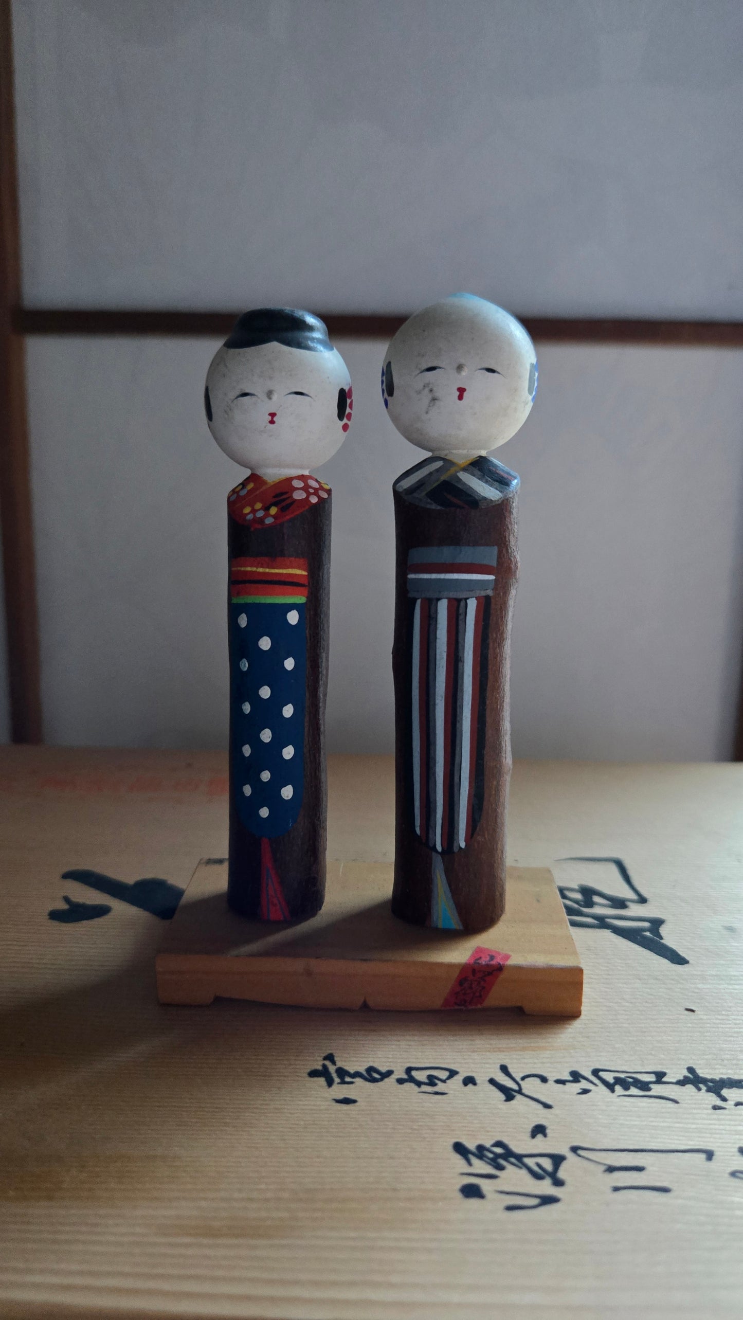 🎎 Duo de kokeshi vintage en bois peint — Préfecture de Yamaguchi