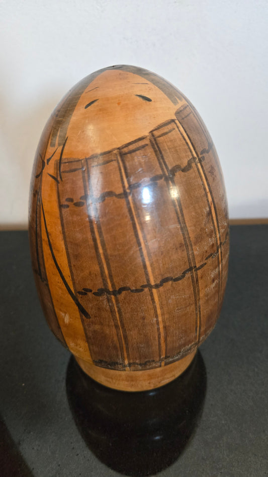 🥚 Kokeshi tamago, 20 cm — atelier Usaburo Okamoto, motif de bambou et pluie stylisée