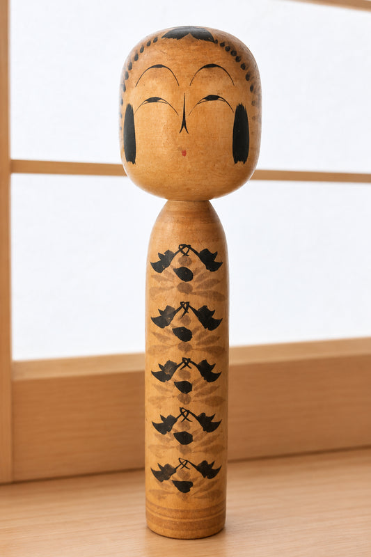 🌸 Kokeshi traditionnelle – Style Tōgatta 🌸