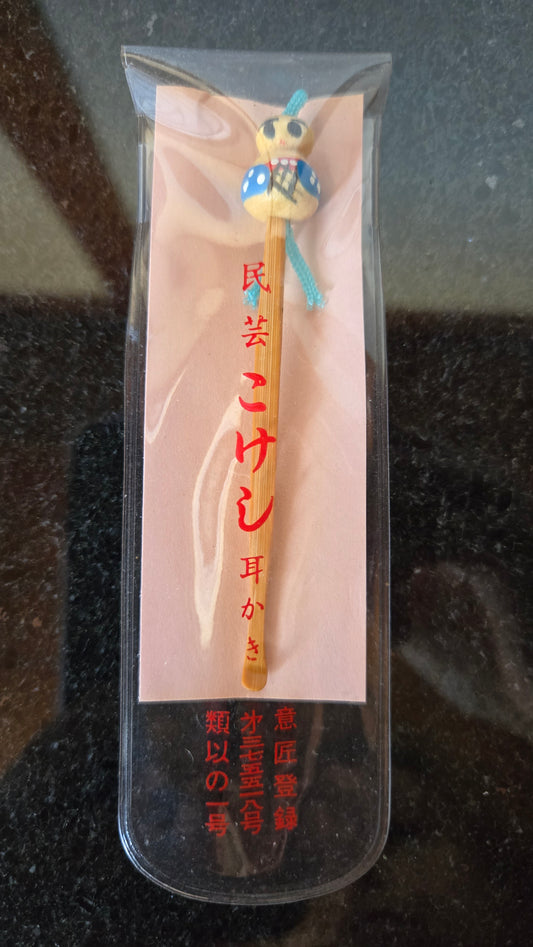 🎎 Kokeshi vintage – cure-oreille mimikaki en bambou, tête en gourde bleue et cordon turquoise