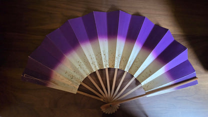 🎴 Éventail de danse japonaise (maï-ōgi) – dégradé violet et poudre d’or