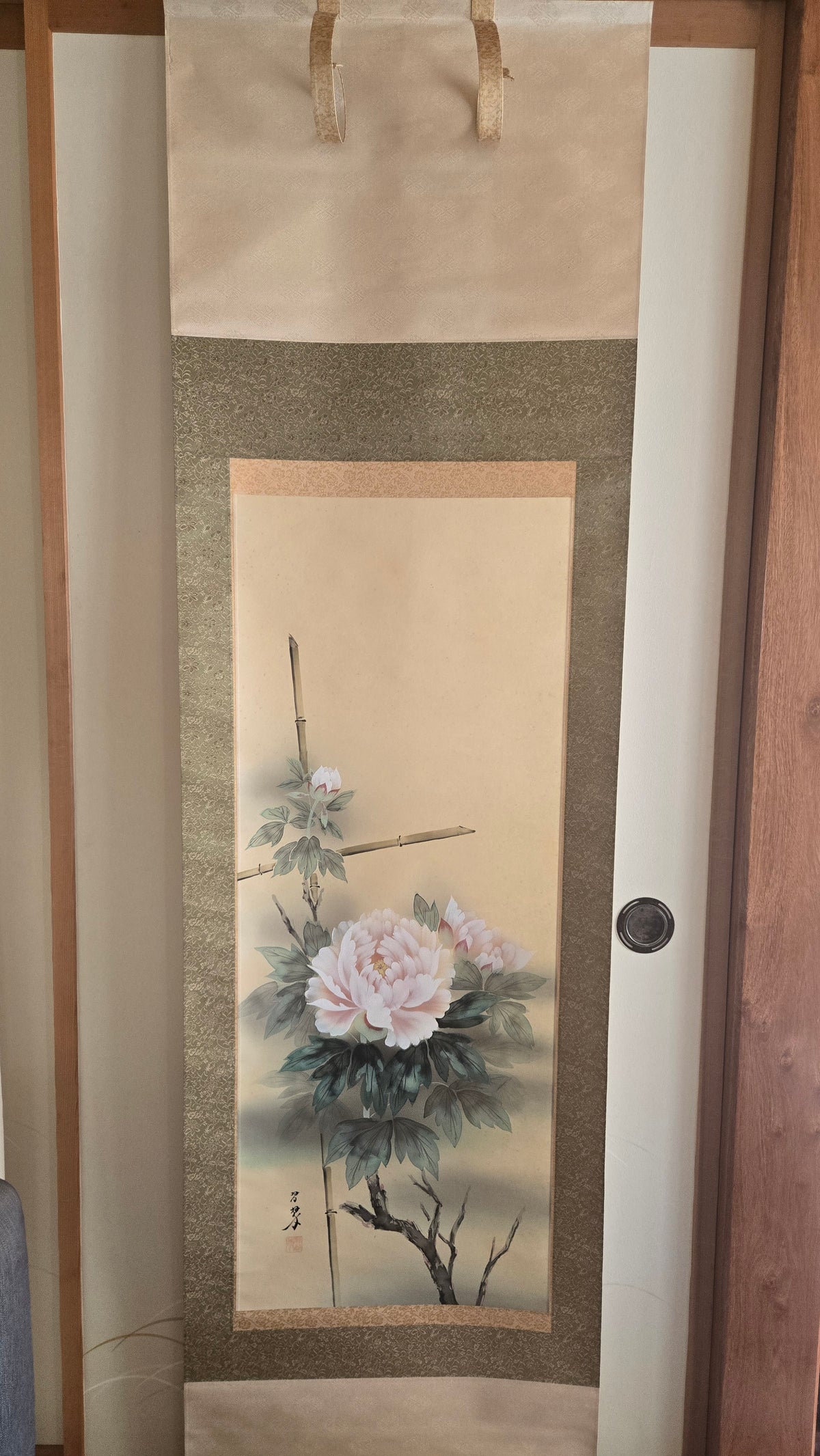 🌸 Kakejiku japonais ancien « Botan » (牡丹) – Pivoines roses et bambou, avec sa boîte d’origine