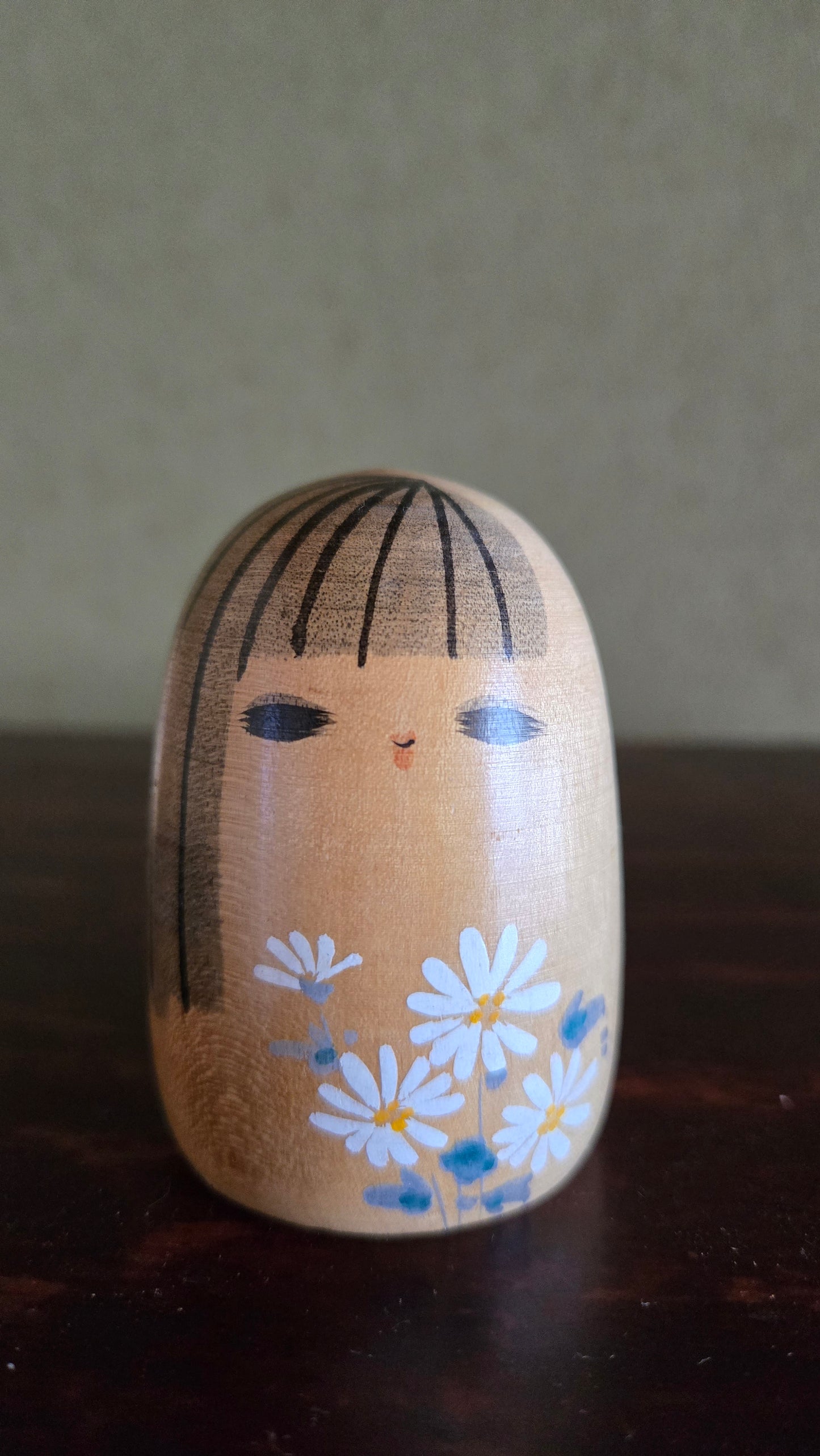 Lot 4 kokeshi boule 四季 — Les Quatre Saisons 🌸🌺🍂❄️ — série complète, style Sosaku, 7 cm